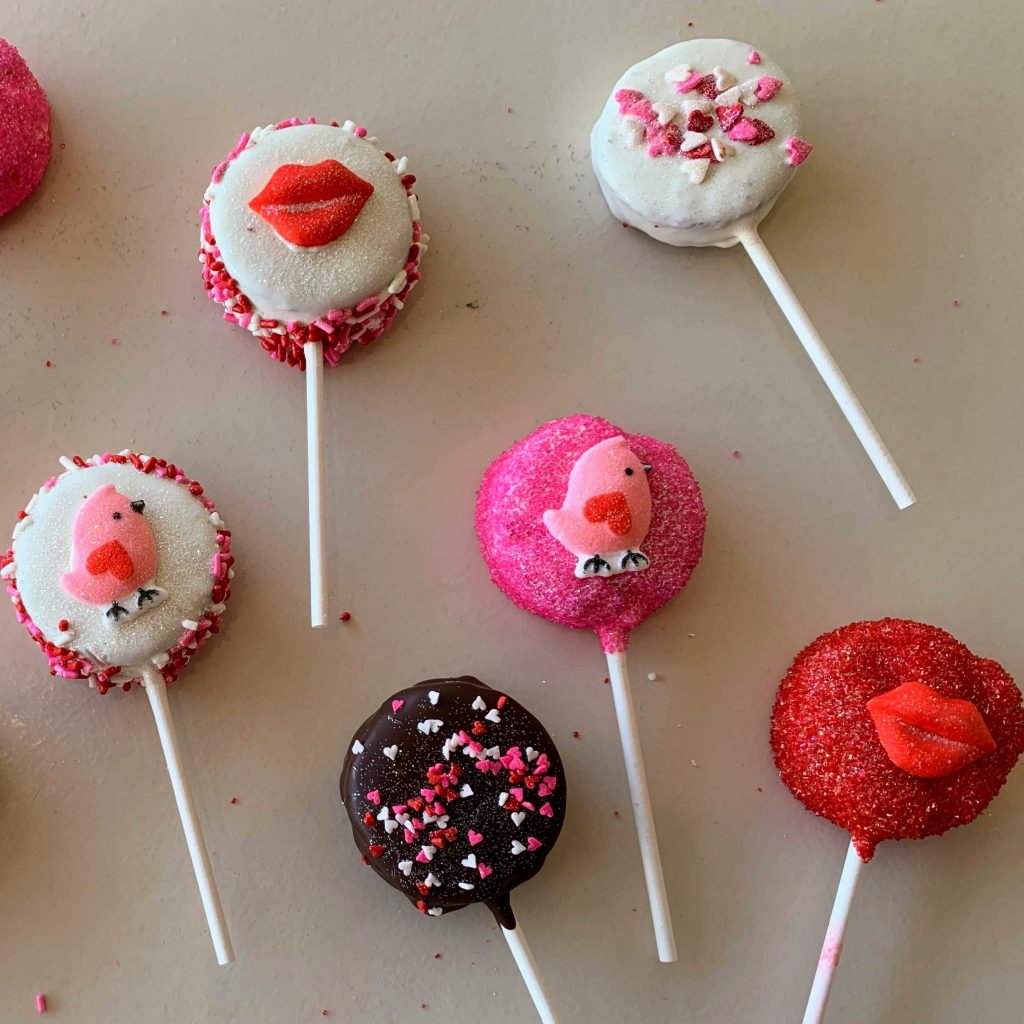 Brownie Lollipops - Valentine's Day