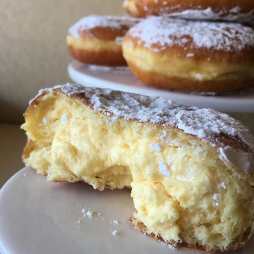 Custard Bismark - Powdered