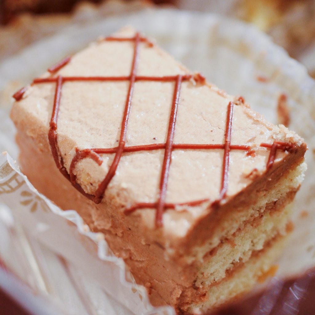 Rum Cake Square - Minis