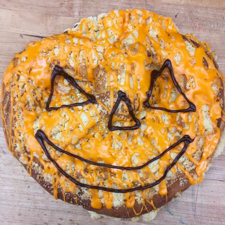 Pumpkin Face Coffeecake